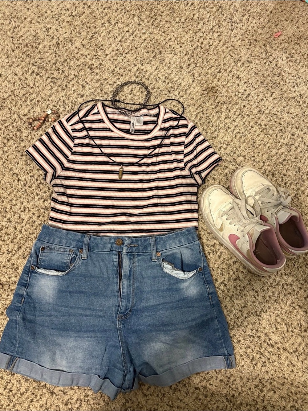 H&M Pink and Black Striped Ribbed Tee